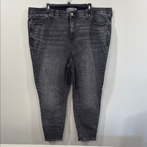 Torrid Sky High Skinny Jeans Grey Size 24 EUC